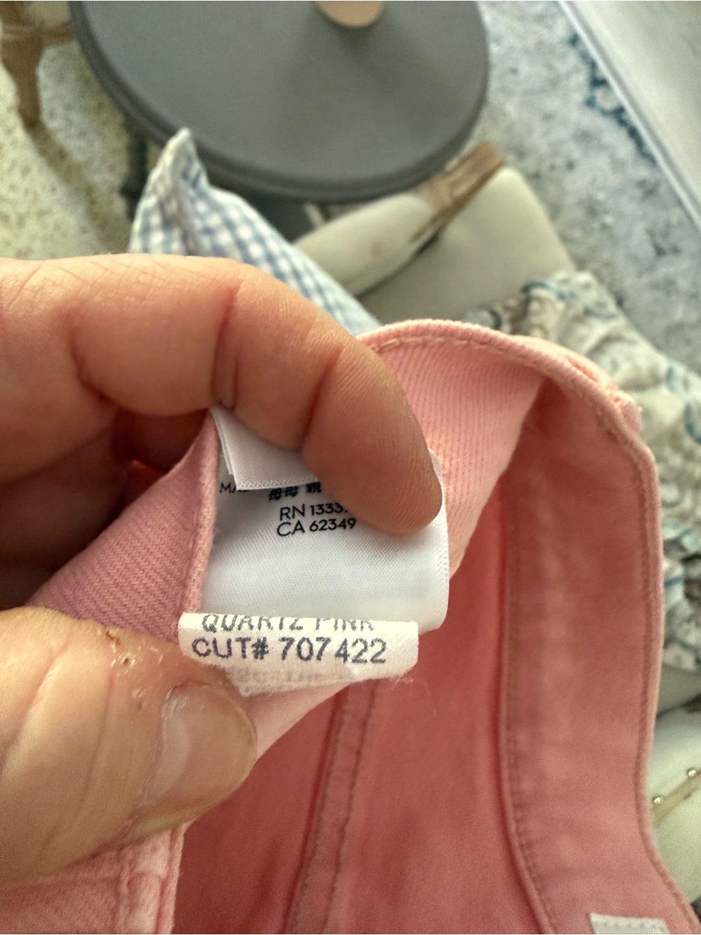 MOTHER Straight-Leg High-Rise Jeans in Dusty Pink - Picture 6 of 9